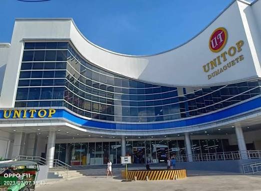 Unitop superstore is just a fews steps away.
