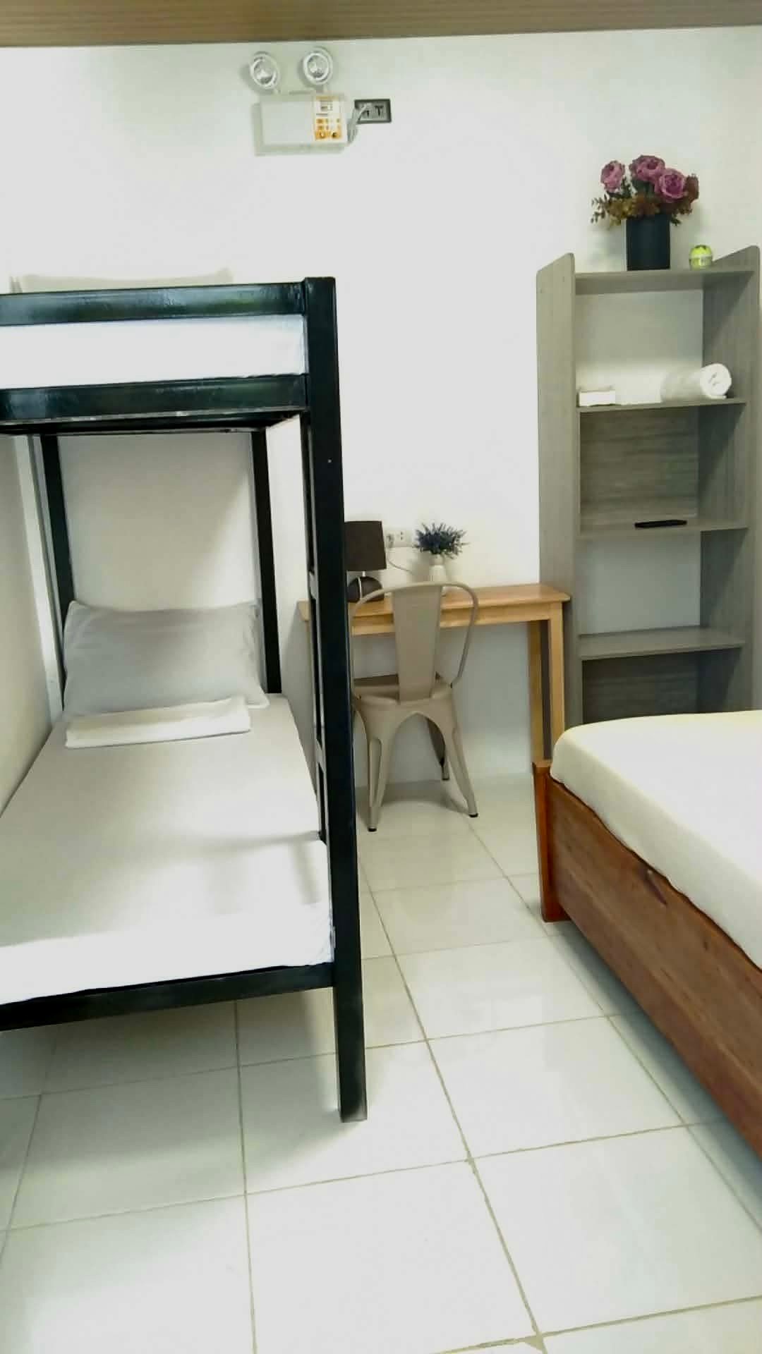 Class D Family Room
Full size bed and double deck with private toilet and bathroom
Good for 4 persons
Fully Air-conditioned
Free Starling WiFi
Free Coffee
Free Hot & Cold drinking water
With wooden working table
